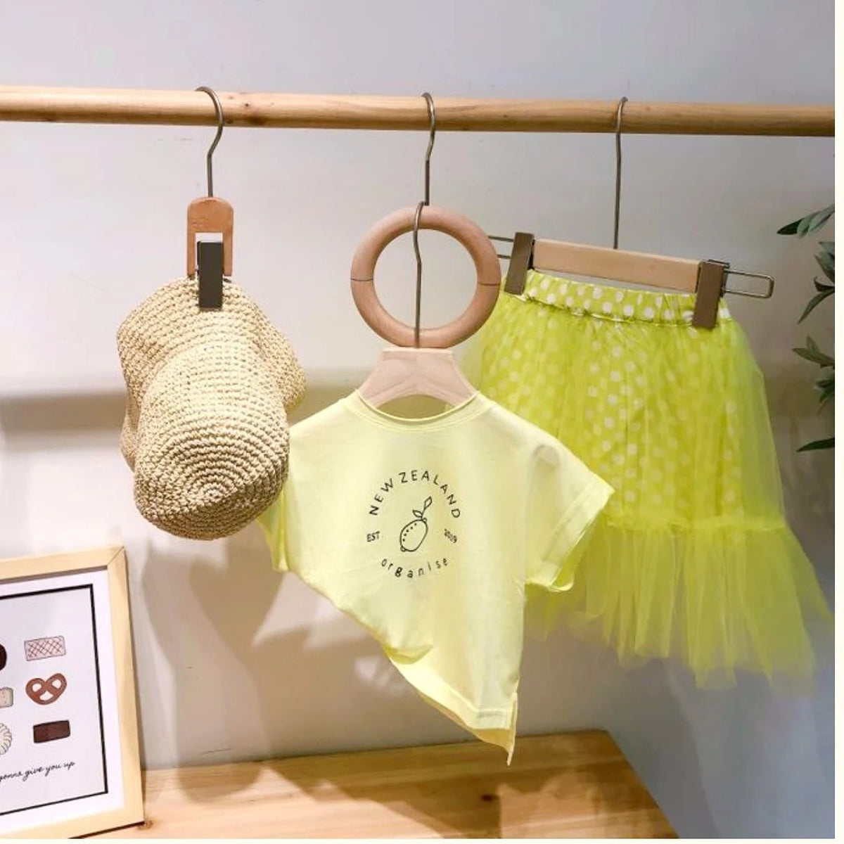 Creative Solid Wood Clothing Store Ring Hooks Scarf Clip Rack Decoration Sample Hanging Display Hat Dress Hanger Room Organizer